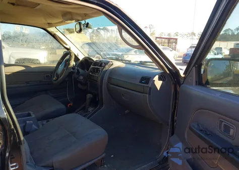 2004 Nissan Xterra Xe from USA, damaged, VIN 5N1ED28T24C677328